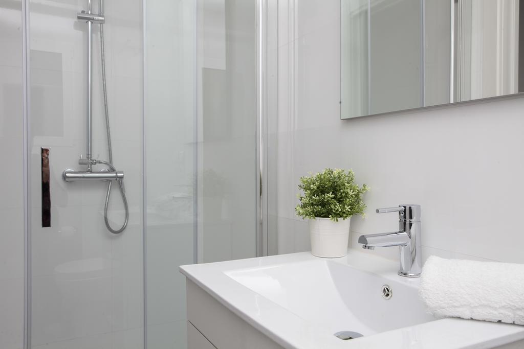 Quart Apartment Валенсия Стая снимка